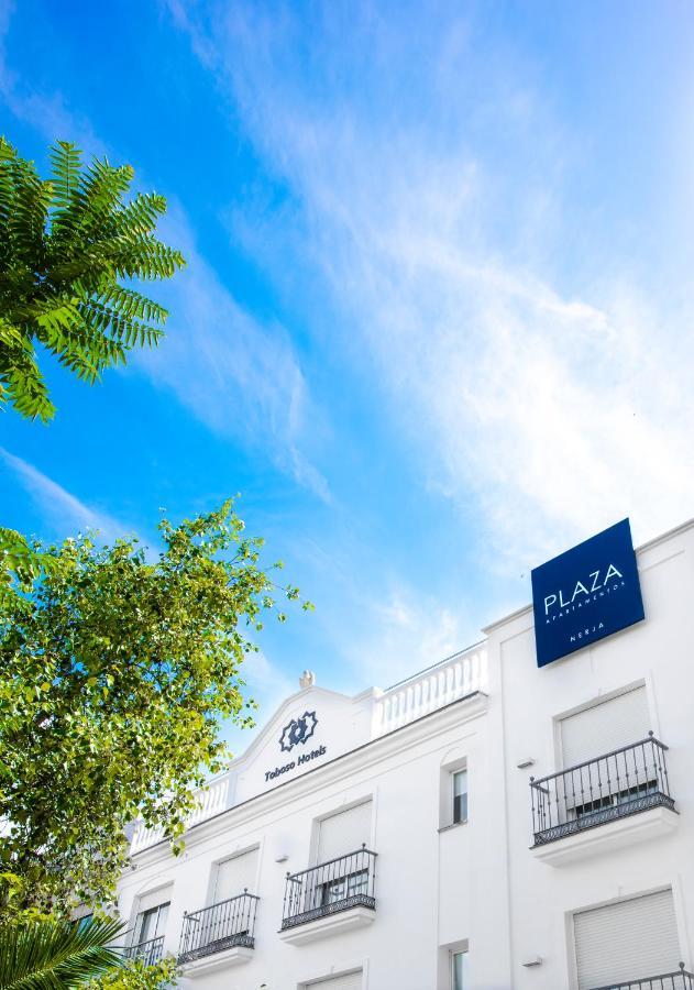 Apartamentos Toboso Plaza Nerja Esterno foto Plaza Residences